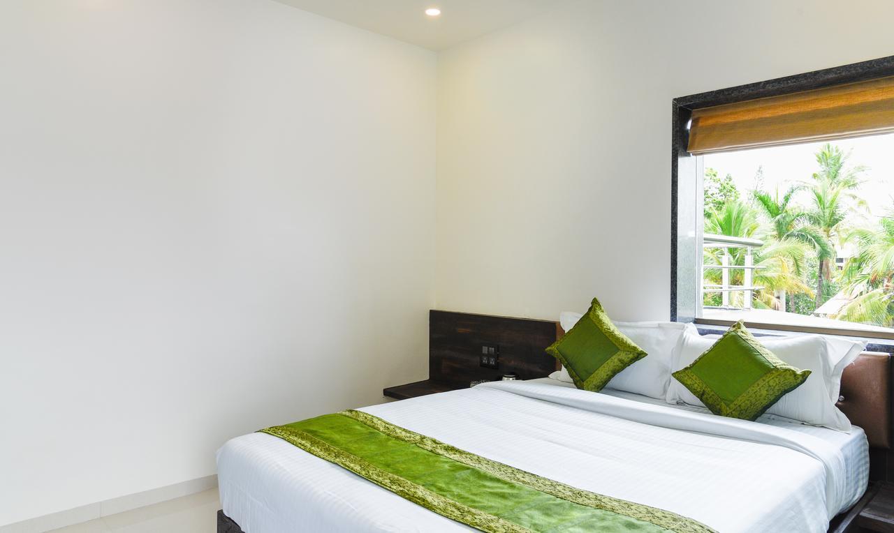 Hotel Treebo Malhaar Regency