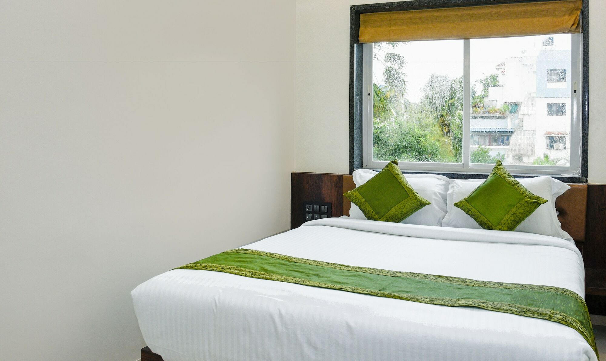 Hotel Treebo Malhaar Regency Chinchvad